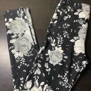Lularoe Floral Tween Leggings